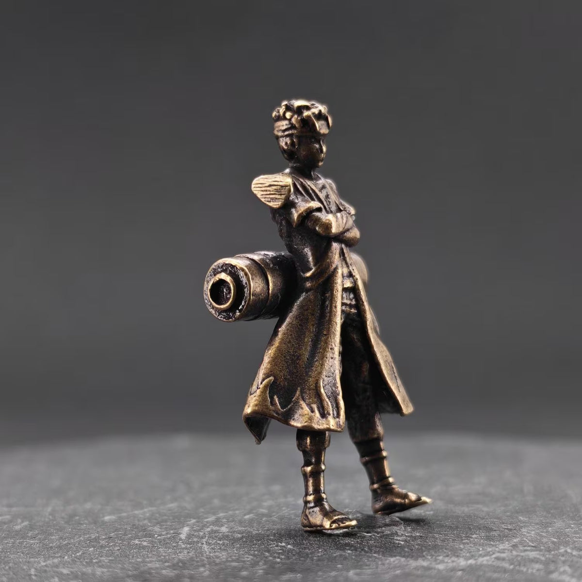 Brass Ninja Figurine – Micro Anime-Inspired Collectible for Desk & Shelf