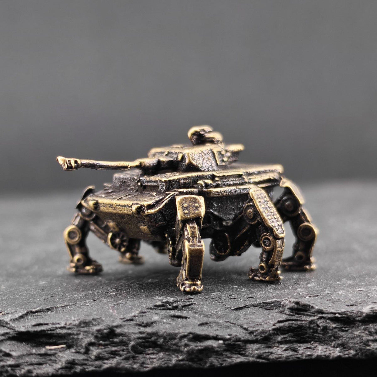 Six-Legged Spider Tank Brass Miniature – Sci-Fi Combat Vehicle Diorama Collectible