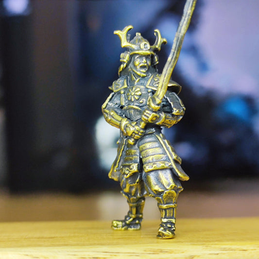 Brass Samurai Figurine — Battle-Ready Warrior Miniature for Japanese Decor, Desk Display, and Collectors