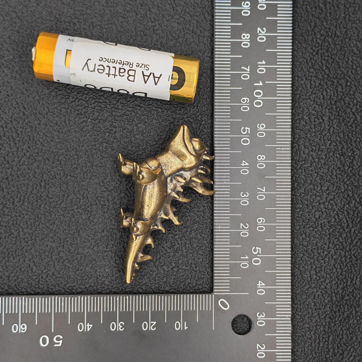Brass Dragon Lizard Figurine – Handcrafted Fantasy Reptile Collectible