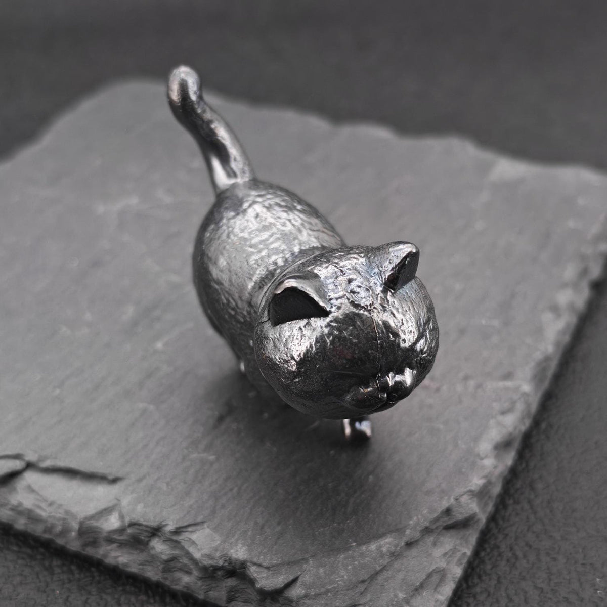 Brass Black Cat Figurine – Handcrafted Oxidised Walking Pose Collectible