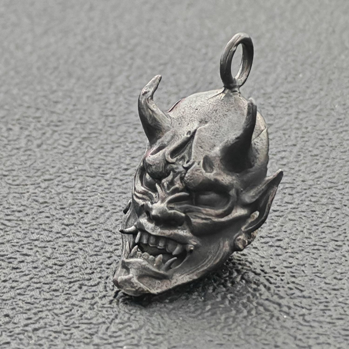 Oni Mask Brass Pendant – Handcrafted Japanese Demon Keychain Charm
