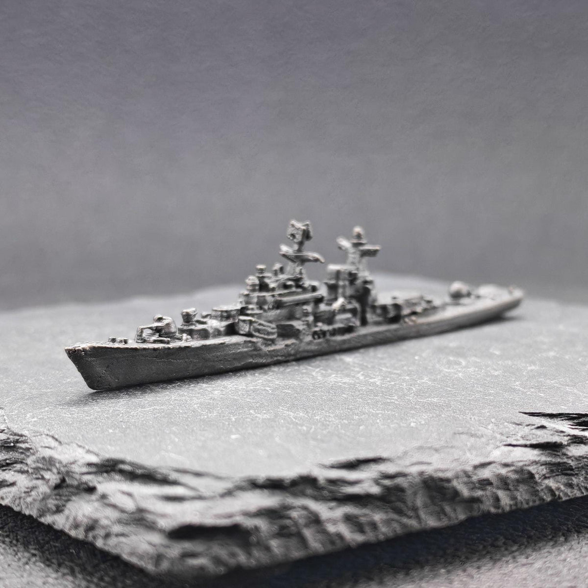 Soviet Nuclear Missile Cruiser Miniature – Cold War Naval Warship Scale Model Collectible