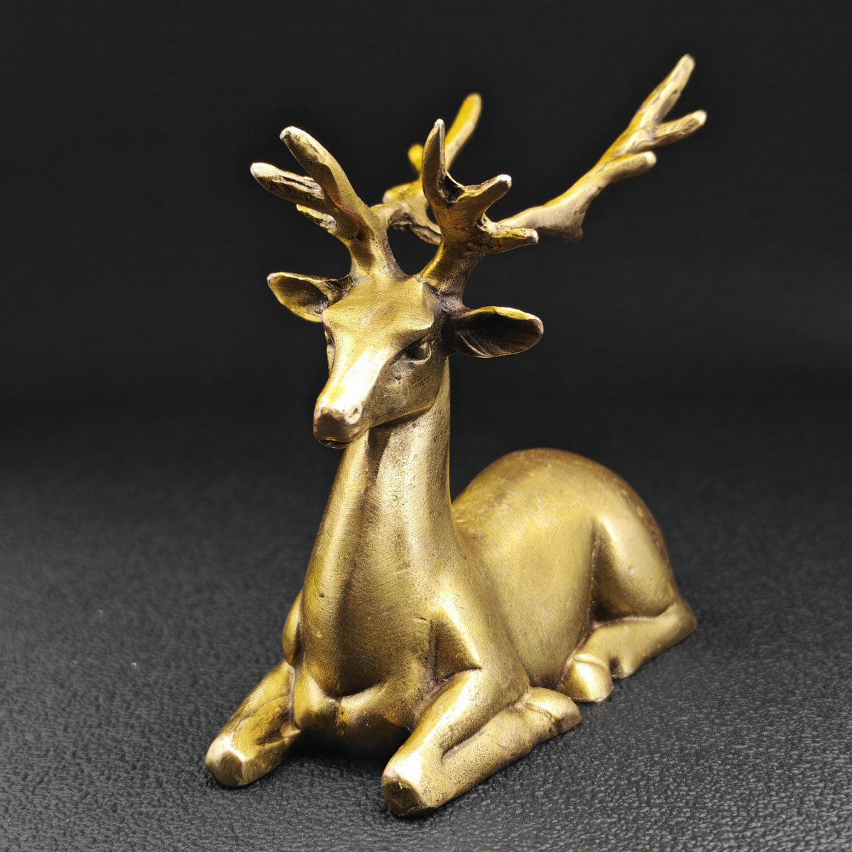 Resting Stag Brass Figurine – Handcrafted Wildlife Desk Collectible