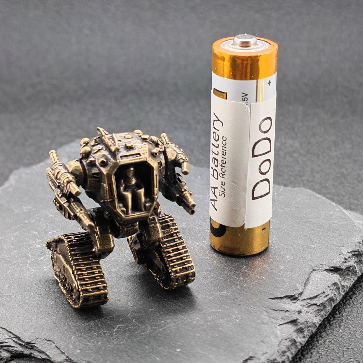 Brass Heavy Mech Statue — Sci-Fi Robot Miniature for Terrarium, Diorama and Desk Display