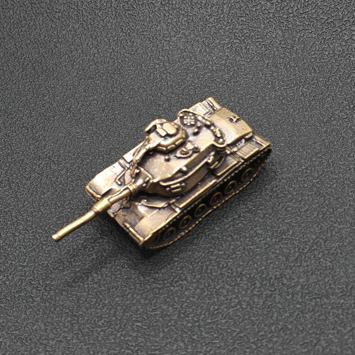 Brass Tank Figurine — Miniature Military Sculpture for Desk and Shelf Decor