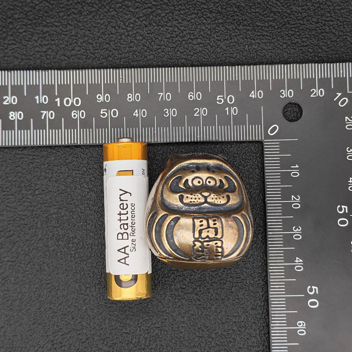 Brass Daruma Figurine – Engraved Good Fortune, Handcrafted Desk Collectible