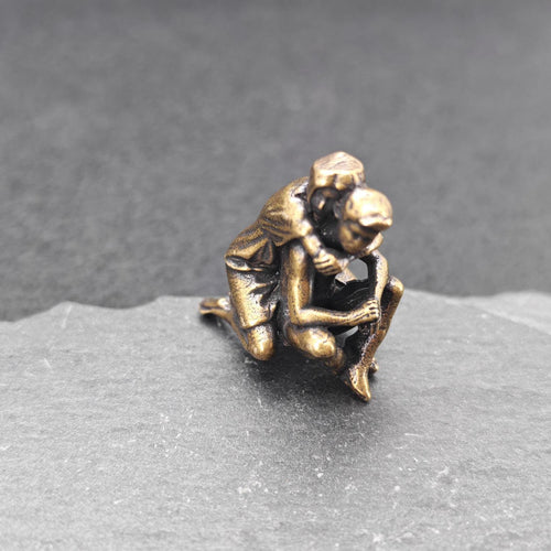 Back Hug Brass Figurine – Handcrafted Romantic Couple Miniature Sculpture