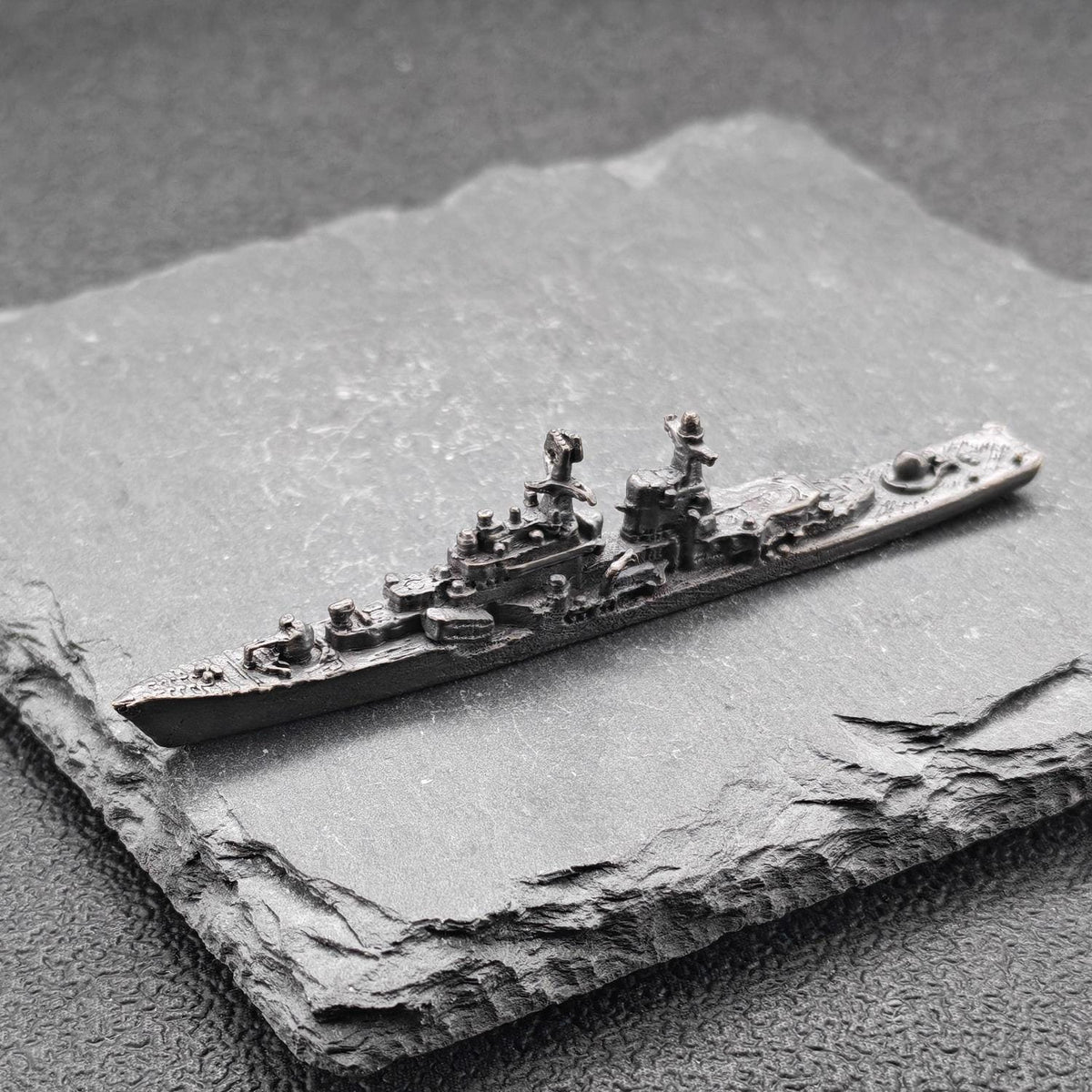 Soviet Nuclear Missile Cruiser Miniature – Cold War Naval Warship Scale Model Collectible