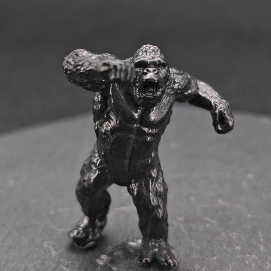 Brass Giant Gorilla Figurine — Oxidised Black Monster Desk Sculpture & Film Fan Collectible