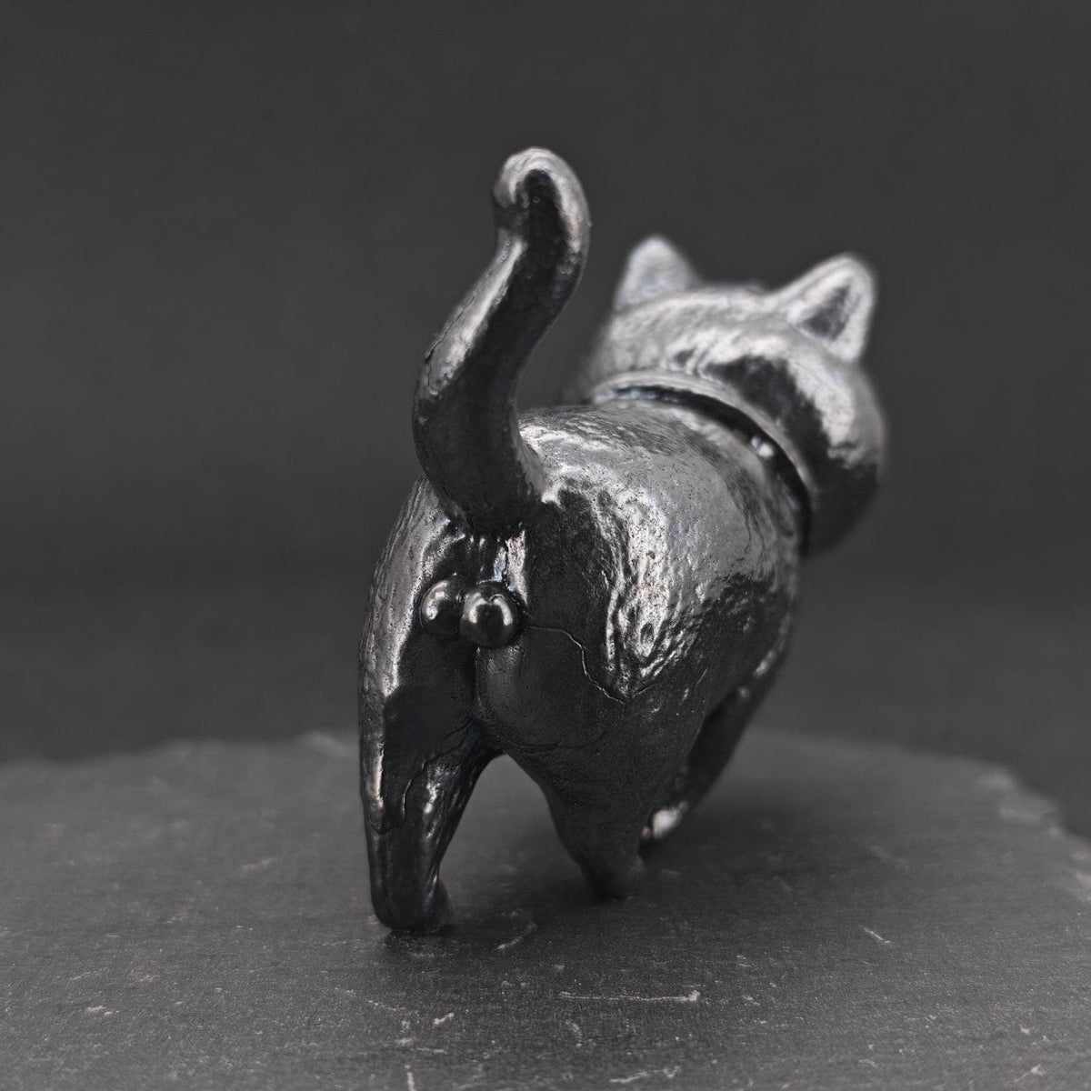 Brass Black Cat Figurine – Handcrafted Oxidised Walking Pose Collectible
