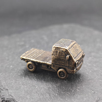 Brass Wuling Hongguang Mini Truck – Diorama Collectible Miniature