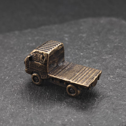 Brass Wuling Hongguang Mini Truck – Diorama Collectible Miniature