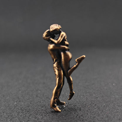 Brass Lovers Figurine – Miniature Romantic Hug Sculpture, Anniversary Gift & Couple Keepsake
