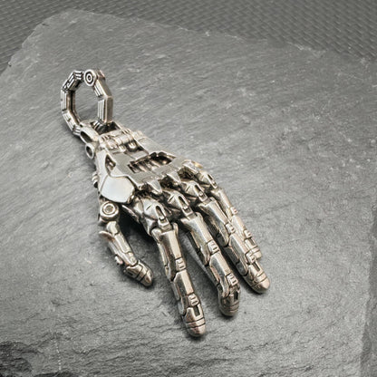 Articulated Mechanical Hand Pendant – Steampunk Wearable Sculpture in White Bronze & Brass
