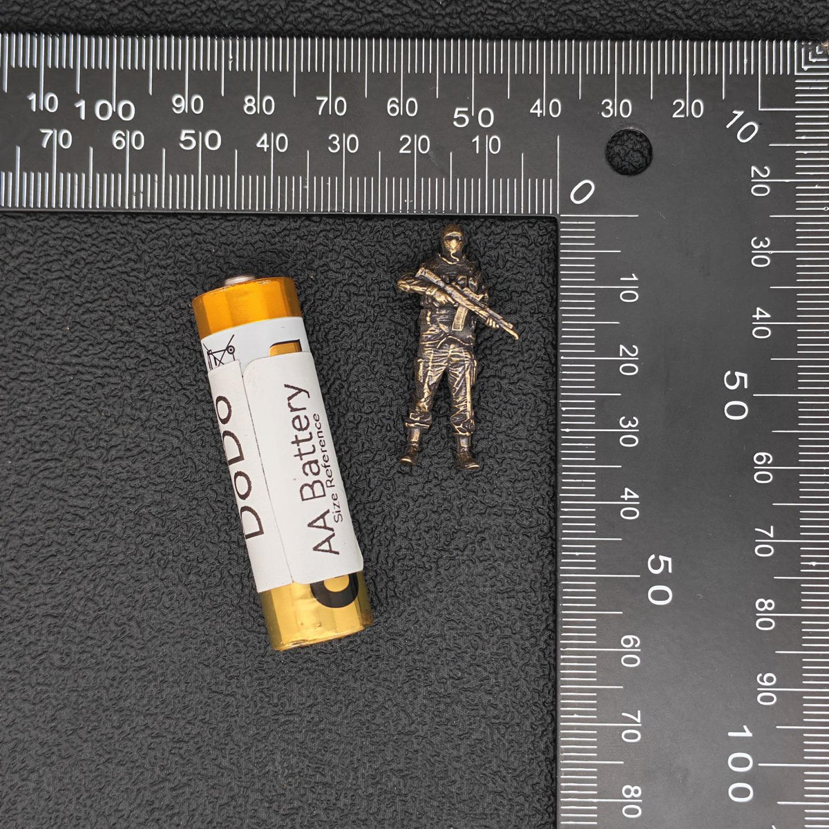 Modern Special Forces Brass Figurines – Handcrafted Mini Soldier Collectibles