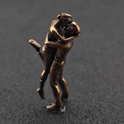 Brass Lovers Figurine – Miniature Romantic Hug Sculpture, Anniversary Gift & Couple Keepsake