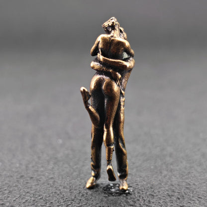 Brass Lovers Figurine – Miniature Romantic Hug Sculpture, Anniversary Gift & Couple Keepsake