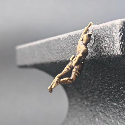 Brass Miniature Rock Climber Figure – Micro World Diorama & Terrarium Accessory