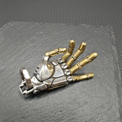 Articulated Mechanical Hand Pendant – Steampunk Wearable Sculpture in White Bronze & Brass