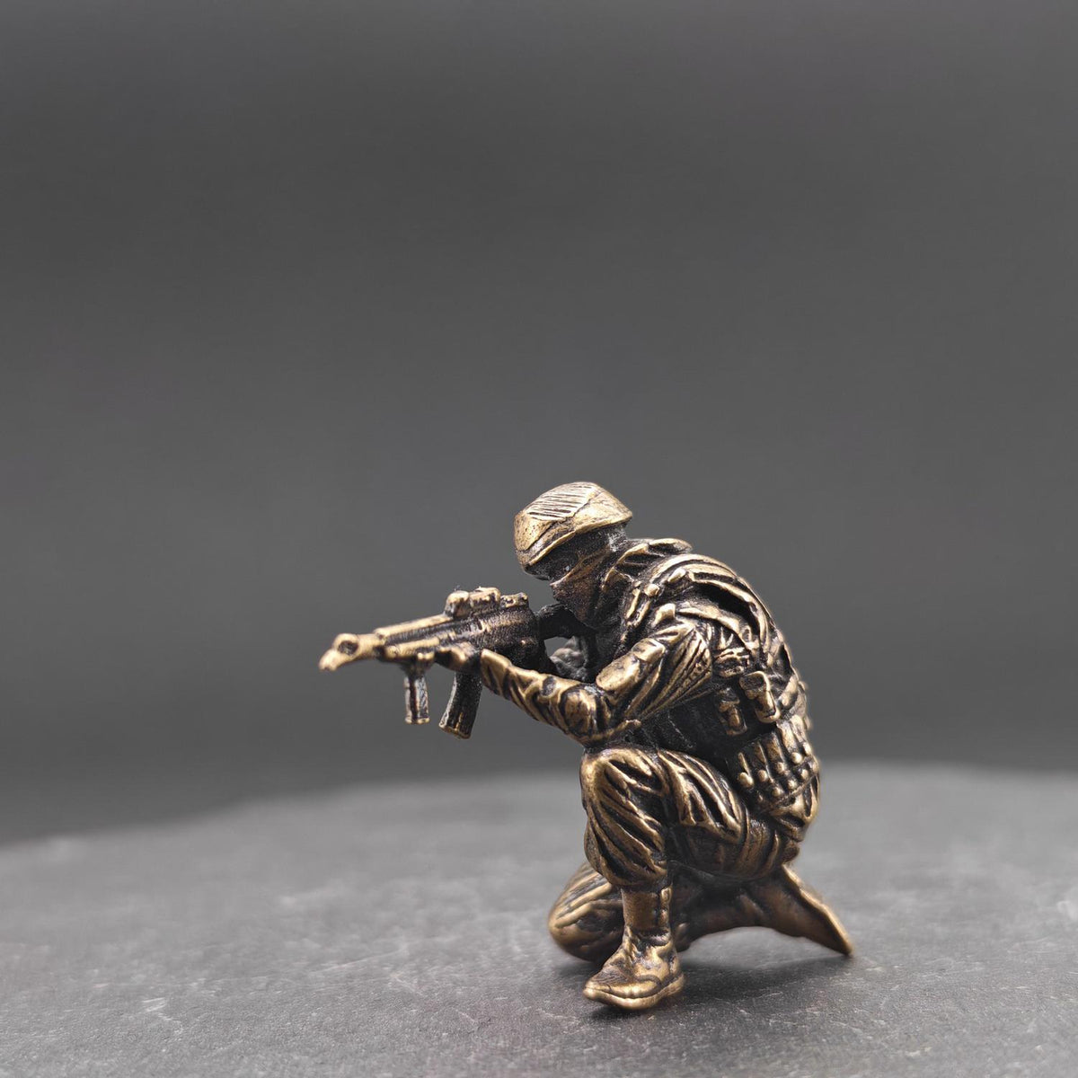 Modern Special Forces Brass Figurines – Handcrafted Mini Soldier Collectibles