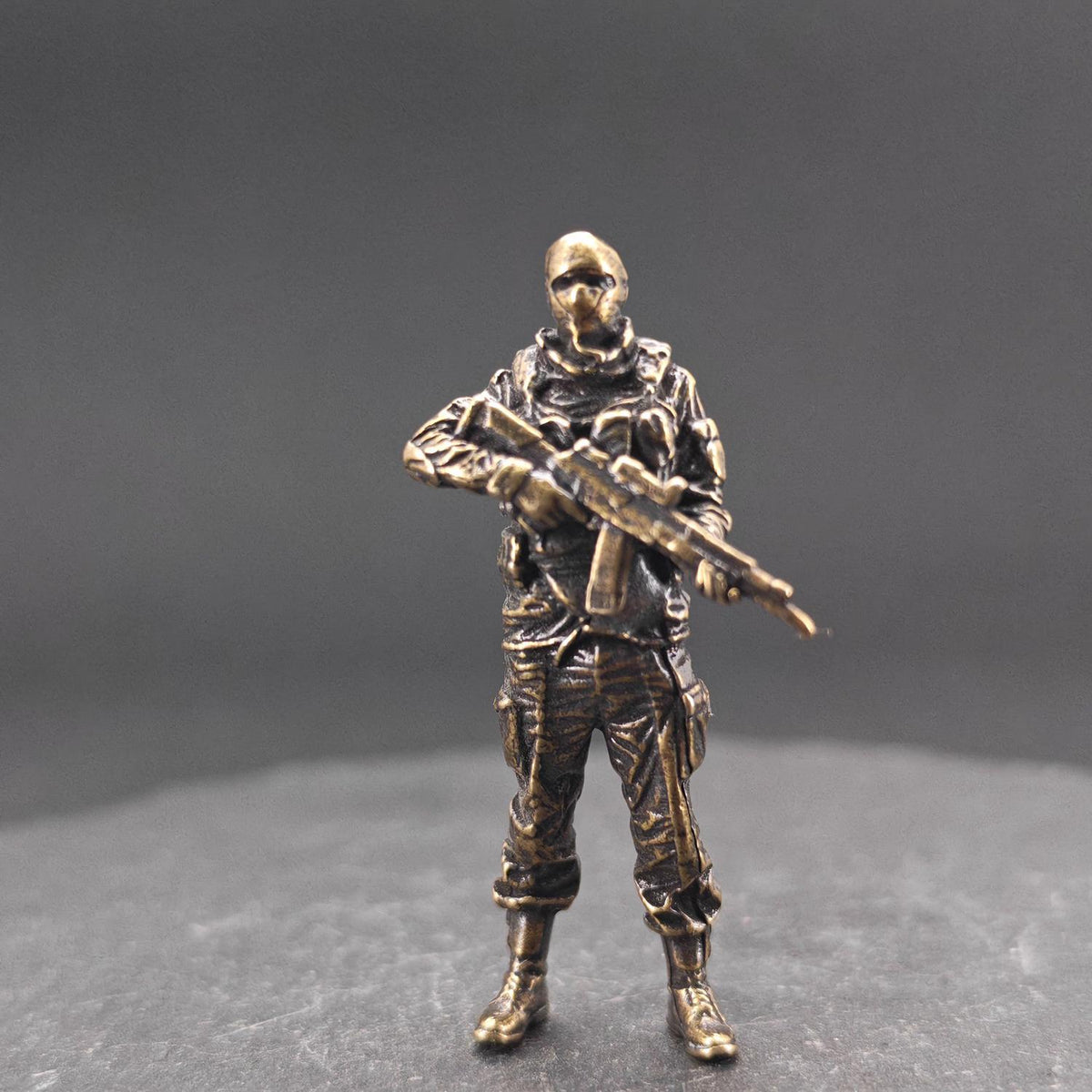 Modern Special Forces Brass Figurines – Handcrafted Mini Soldier Collectibles