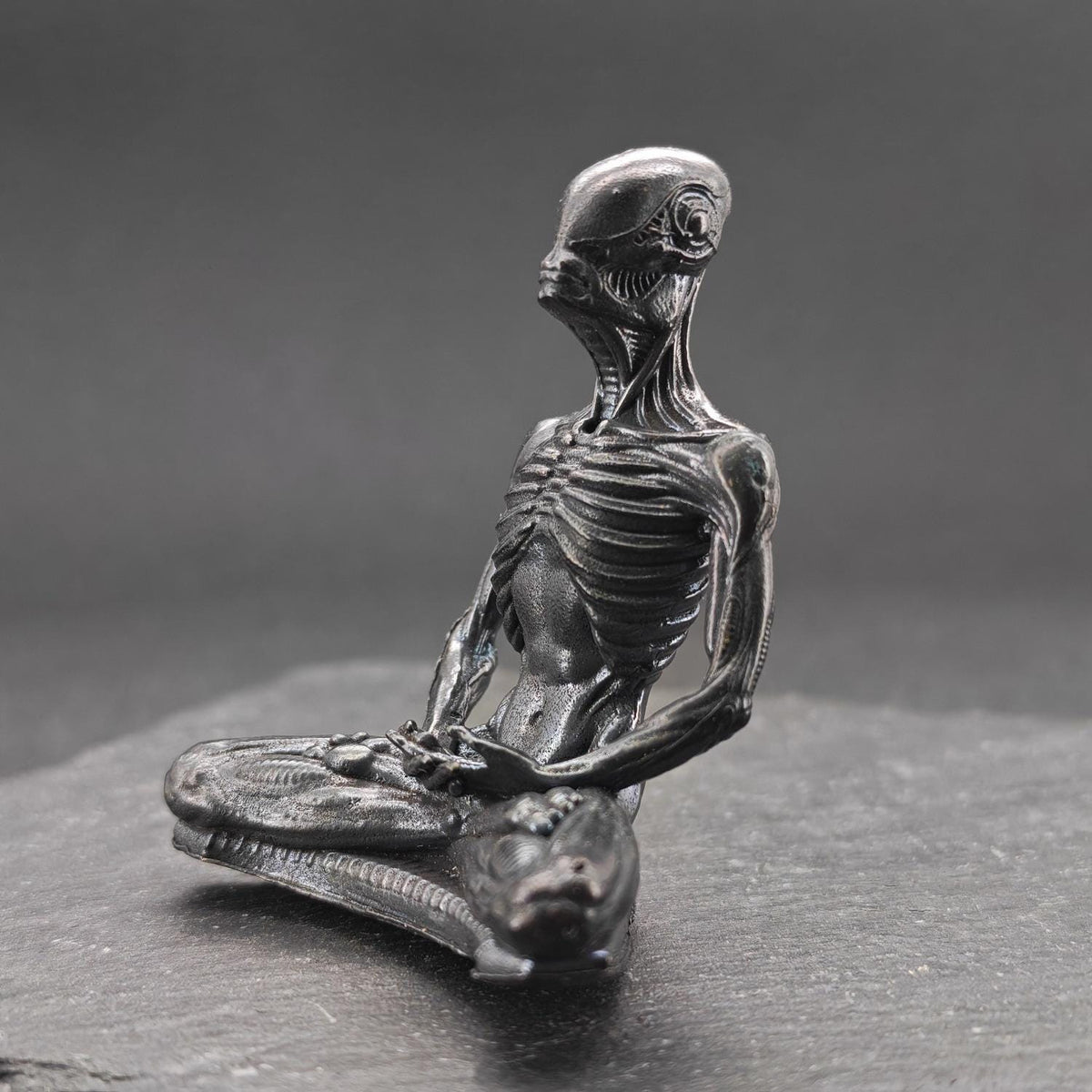 Brass Meditating Skeleton — Gothic Memento Mori Desk Sculpture for Dark Souls and Deep Thinkers