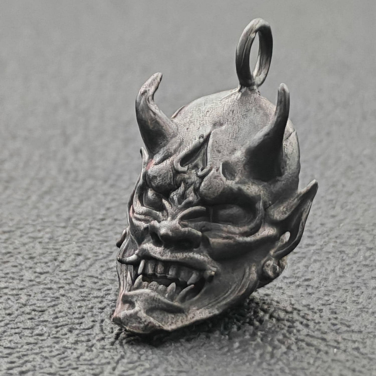 Oni Mask Brass Pendant – Handcrafted Japanese Demon Keychain Charm