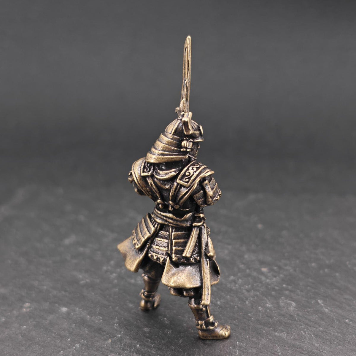 Brass Samurai Warrior Figurine – Handcrafted Desk Collectible