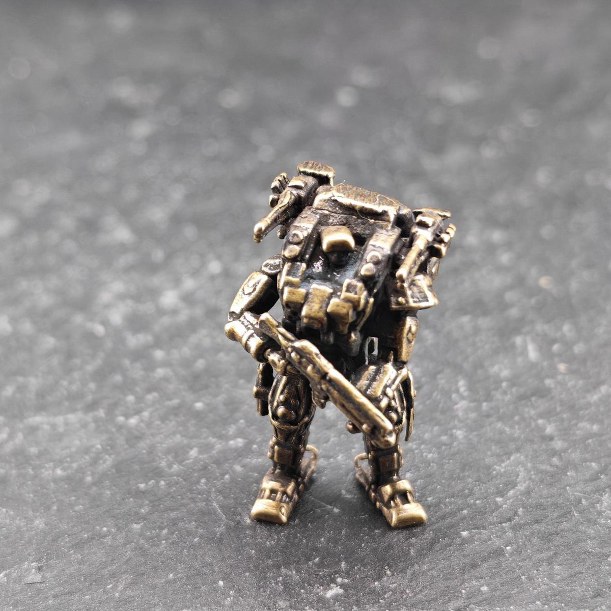 Brass Apocalypse Mecha Miniature – Original Sci-Fi Diorama Collectible Figure