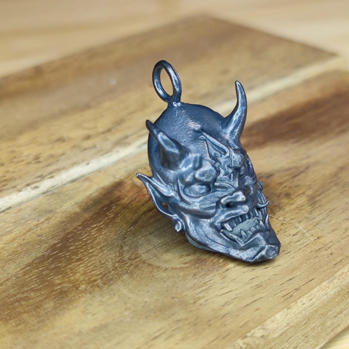 Oni Mask Brass Pendant – Handcrafted Japanese Demon Keychain Charm