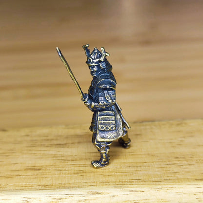 Brass Samurai Figurine — Battle-Ready Warrior Miniature for Japanese Decor, Desk Display, and Collectors