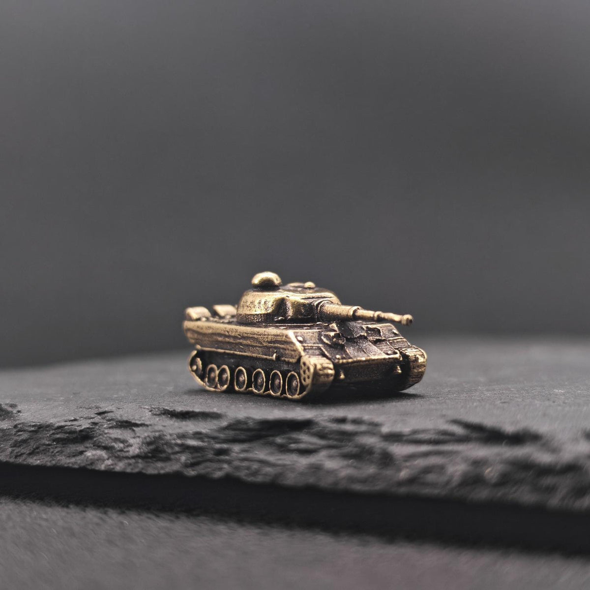 Brass Tank Miniature — Oxidised Military Collectible for Desk and Diorama
