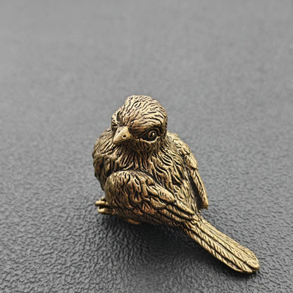 Brass Sparrow Figurine – Miniature Handcast Bird Sculpture for Desk & Shelf