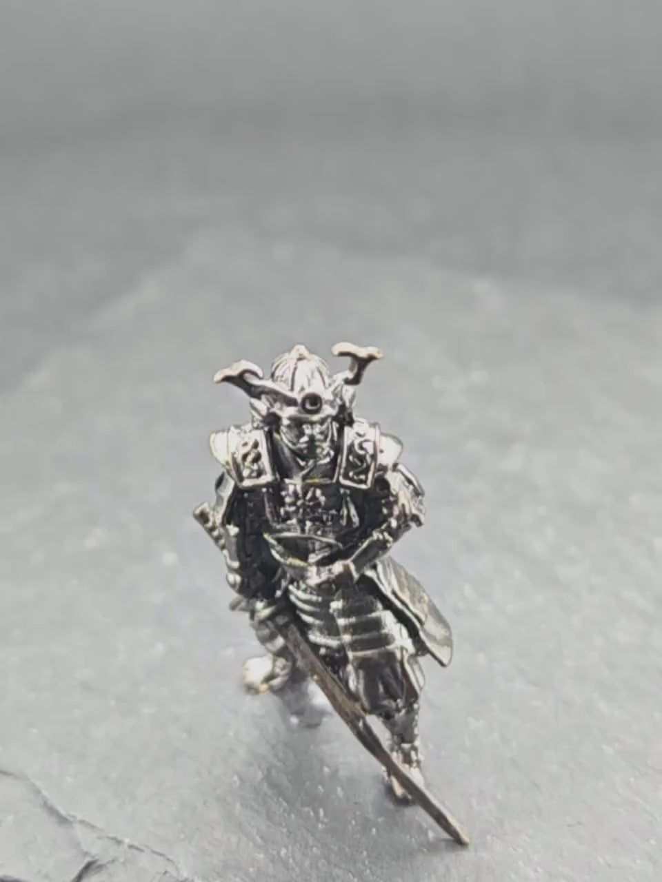 Solid Brass Samurai Figurine with Katana — Classical Warrior Desk Sculpture