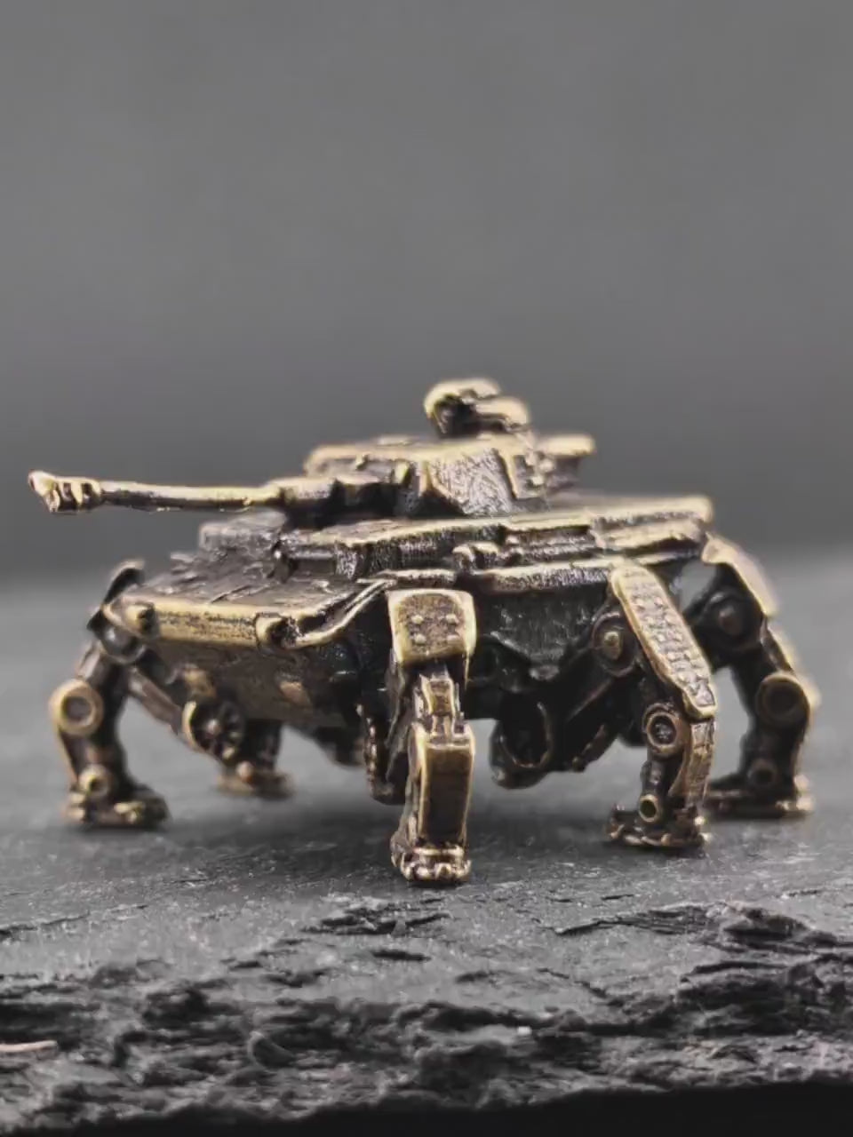 Six-Legged Spider Tank Brass Miniature – Sci-Fi Combat Vehicle Diorama Collectible