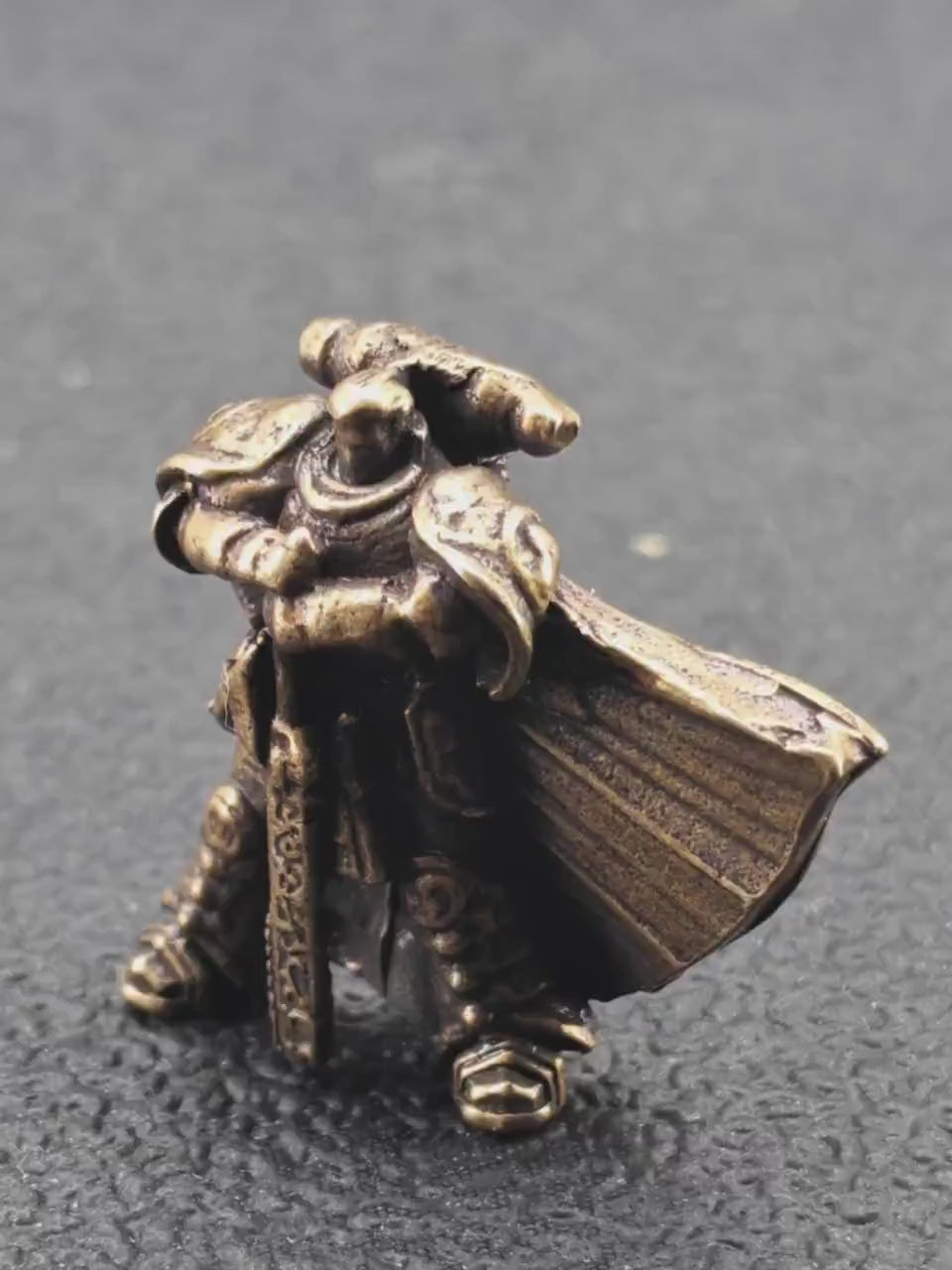 Brass Primarch Warrior Figurine – Micro Lost-Wax Cast Collectible for Desk & Display