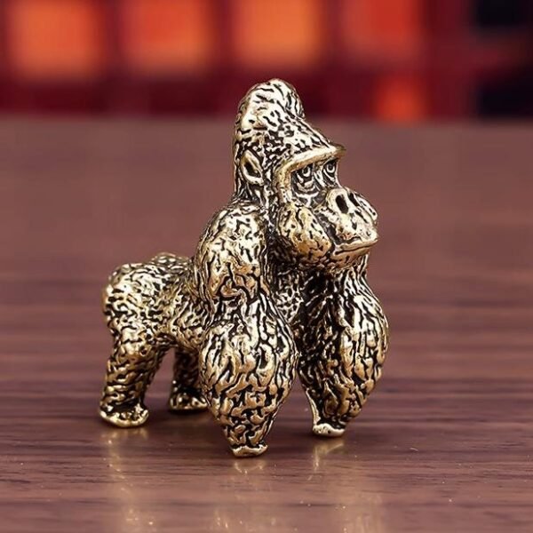 Antique-Style Brass Gorilla Ornament  Collectible Miniature Sculpture for Animal Lovers