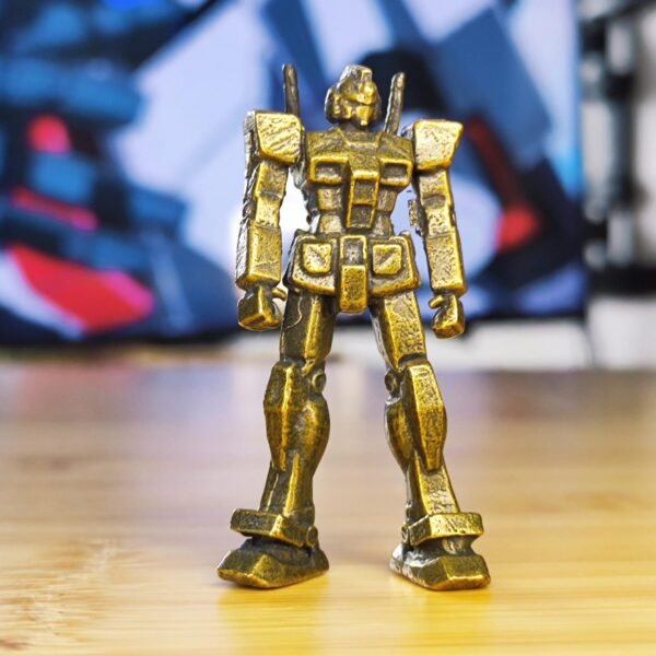 Miniature Brass Gundam Sculpture  Premium Handcrafted Robot Figurine, Collectible Display Piece for Fans of Mecha Design