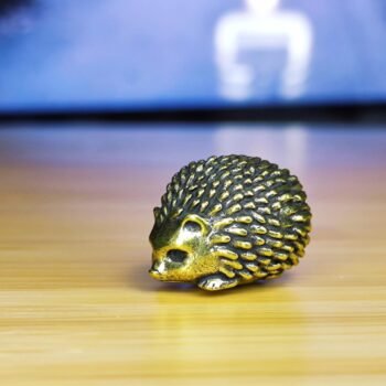Brass Hedgehog Figurine Garden Decoration Miniature Wildlife Decor Handcrafted Hedgehog Ornament