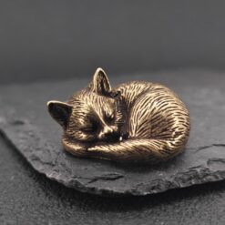 Handcrafted Brass Cat Figurine – Miniature Sleeping Kitty Sculpture