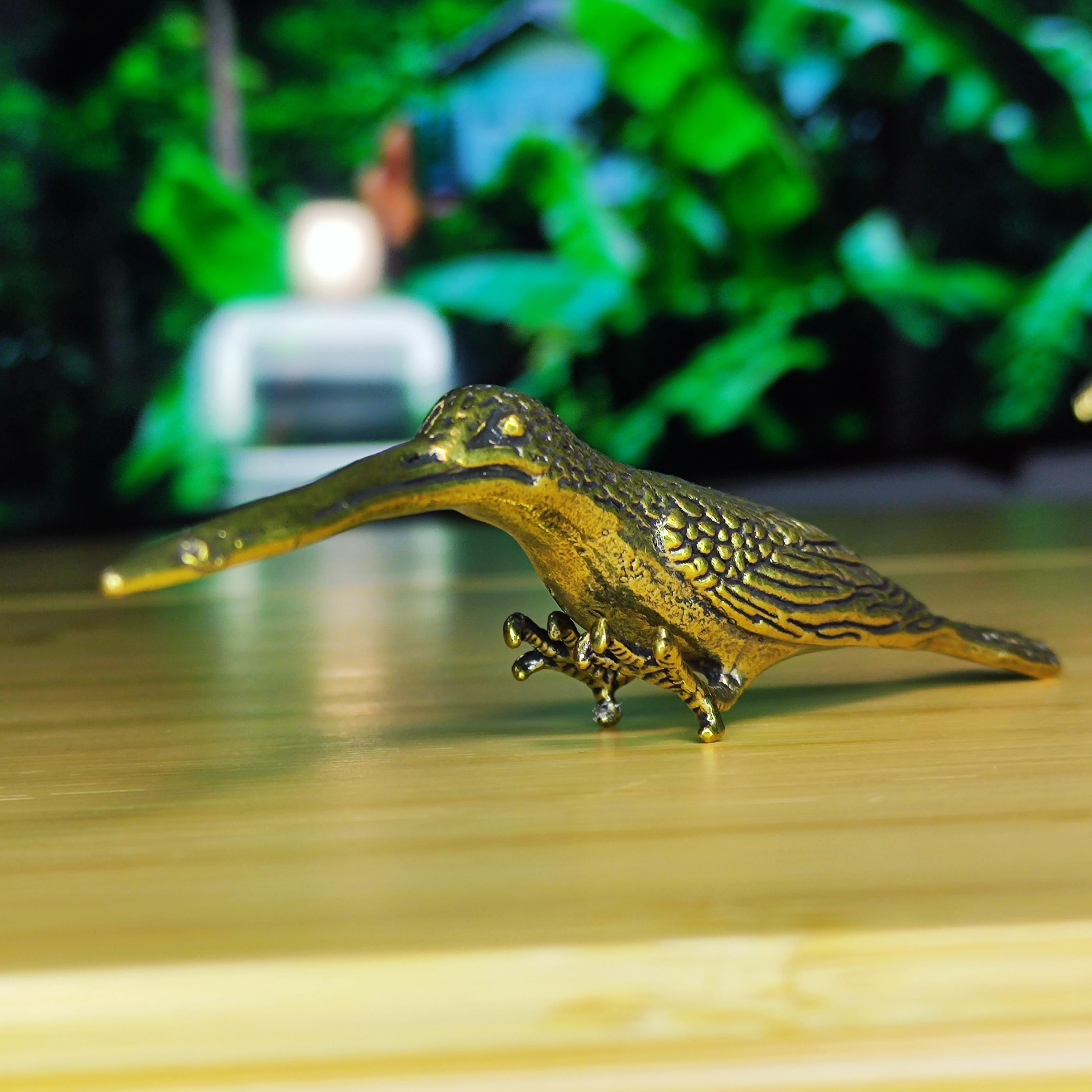 Brass Long-Beaked Bird Figurine – Elegant Decor Piece for Home, Desk, or Collecting - Image 5