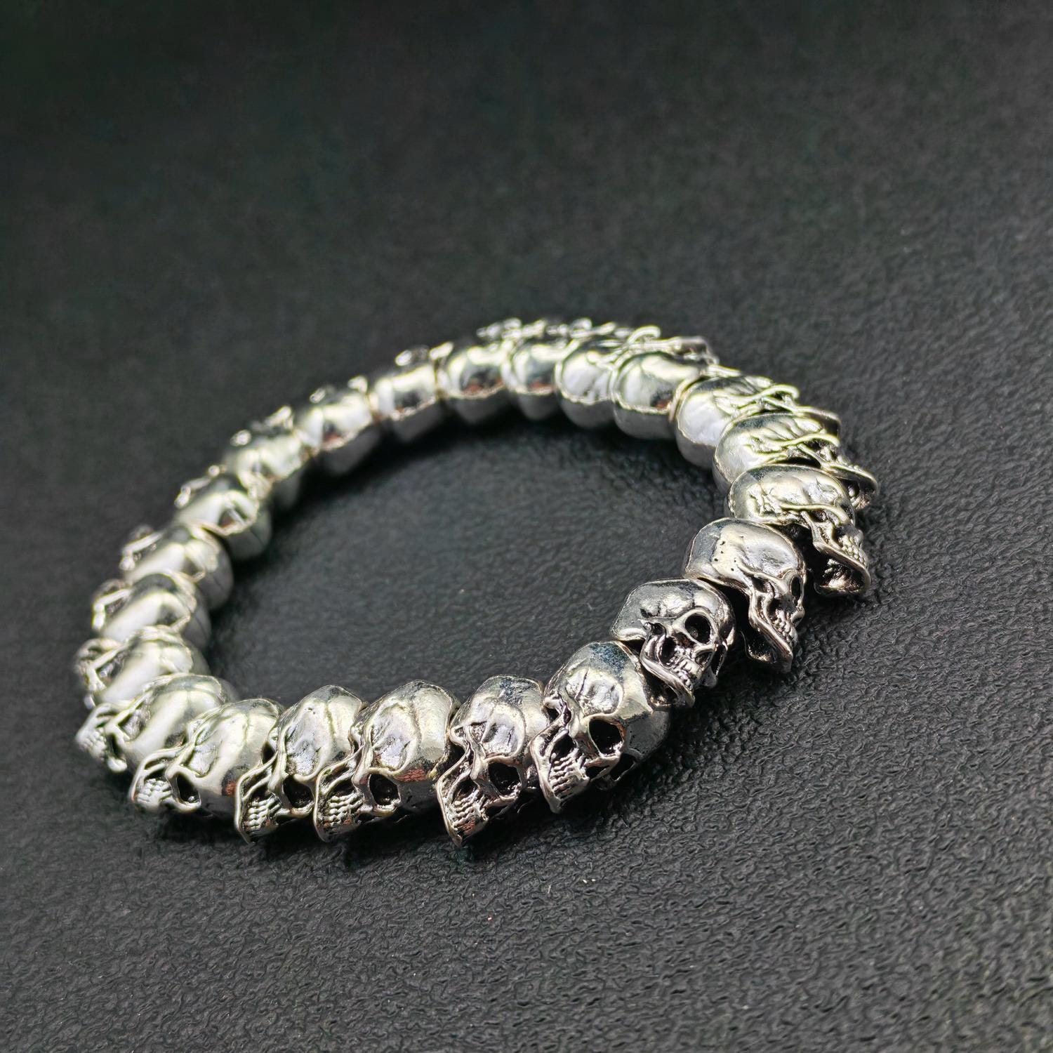 Men's Gothic Skull Bracelet – Metal Beads on Stretch Cord | Dark Fashion Punk Style Accessory
