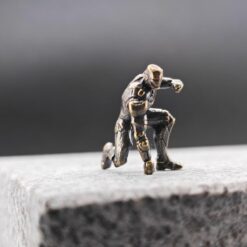 Brass Kneeling Armoured Hero Figurine — Red & Gold Exosuit Desk Collectible - Image 9