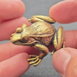 Brass Frog Figurine – Vintage Lucky Toad Collectible for Desk, Shelf & Feng Shui Display - Image 5