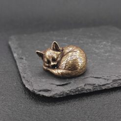 Handcrafted Brass Cat Figurine – Miniature Sleeping Kitty Sculpture - Image 2